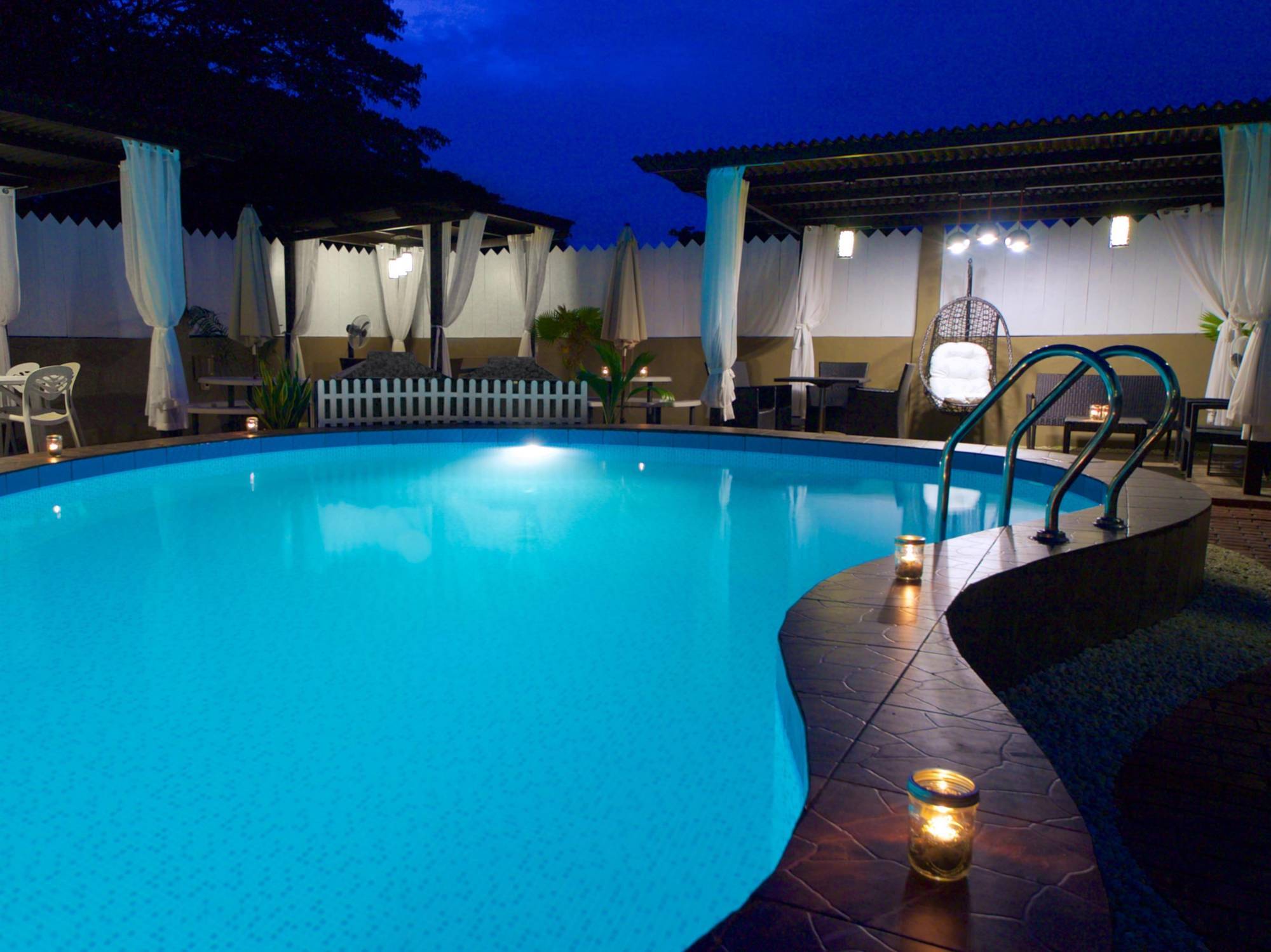 อลา เอมิด เบด แอนด์ เบรคฟาสต์ Hotel Puerto Princesa ภายนอก รูปภาพ